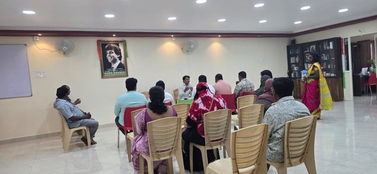 Members sharing questions and progress with the coach